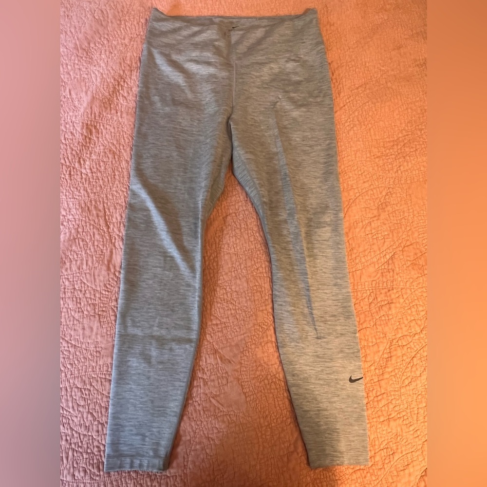 Nike leggings